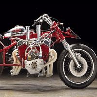 Hace 53 años un hombre construyó la dragster más rápida del mundo con un motor Chevrolet de 500 CV. Hoy su récord sigue vigente 