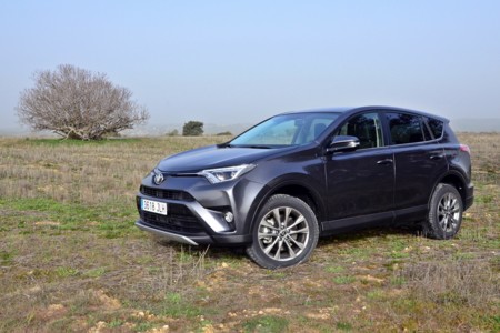Toyota RAV4 150D Advance: probamos la aventura de un motor SUV