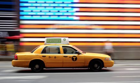 Otro bocado al taxi: Uber se está quedando con el gran negocio de taxis para empresas en Estados Unidos