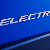 Toyota por fin entra en el mercado del coche eléctrico, y Lexus se encargará de presentar su primera alternativa real