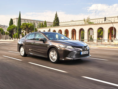 Camry: Llega a España un nuevo Toyota... ¿Nuevo?