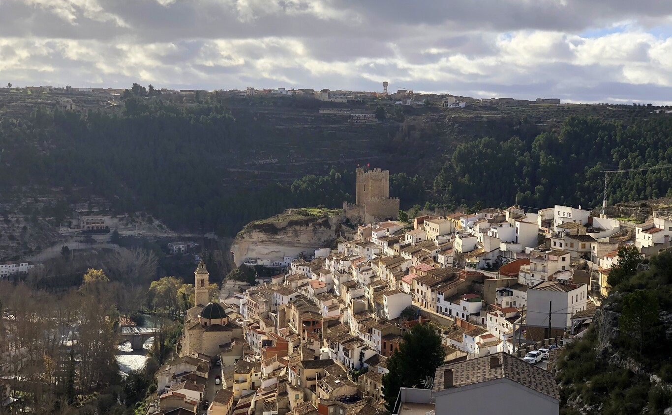 Alcalá del Júcar, uno de los pueblos más bonitos de España: qué ver y qué hacer en la comarca de La Manchuela, en Albacete