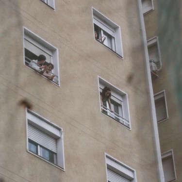 La Ley de Propiedad Horizontal lo confirma: instalar ascensor o rampa sin votación de los vecinos está permitido en un supuesto