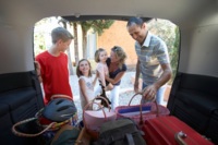 Los 10 indispensables que debes tener en el coche si tienes hijos