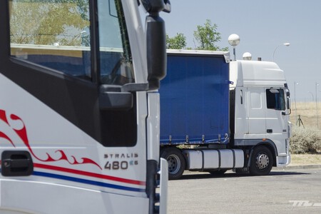 El transporte, en pie de guerra: amenazan con huelga justo antes de Navidad si el Gobierno no atiende a sus peticiones