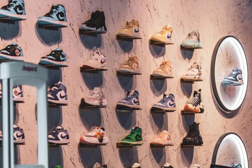 Nike a mitad de precio: los Happy Days de El Corte Inglés arrancan una liquidación total de zapatillas desde 35 euros en su outlet