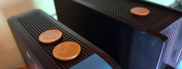 La física tiene claro qué ocurre si ponemos una moneda encima del router. Y no es precisamente mejorar el WiFi 