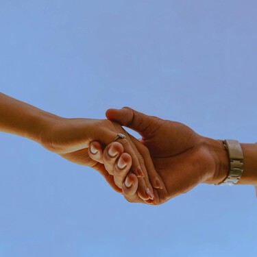 Por qué somos infieles: la ciencia lo explica, desde el "gen Casanova" hasta el narcisismo en la pareja