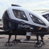 "Megadrón", el flamante vehículo patrulla volador y autónomo que ya está probando la Policía Nacional