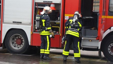 Trajes con sensores de sustancias tóxicas y conexión 3G, lo último en tecnología para el cuerpo de bomberos