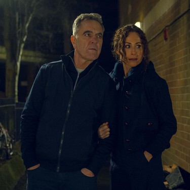 La miniserie más vista de Netflix es este thriller británico de suspense y misterio basado en una exitosa novela 