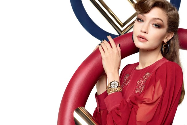 Fendi Ad Fw 2017 7