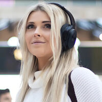 Audífonos Cowin SE7 ANC con 30 horas de reproducción y resistencia al agua se puede comprar en 3 pagos de 232 pesos 