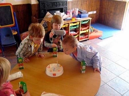 Almuerzos de cumpleaños en el colegio: muchos y poco saludables