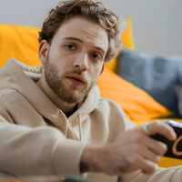 Jogar games pode ser uma forma de exercer o Envelhecimento Ativo e atrasar surgimento de doenças como Alzheimer 