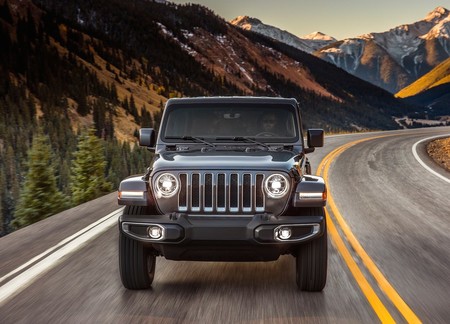 El Jeep Wrangler estrenará una variante pick-up en el Auto Show de Los Ángeles