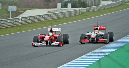 Massa Hamilton Jerez F1 2010