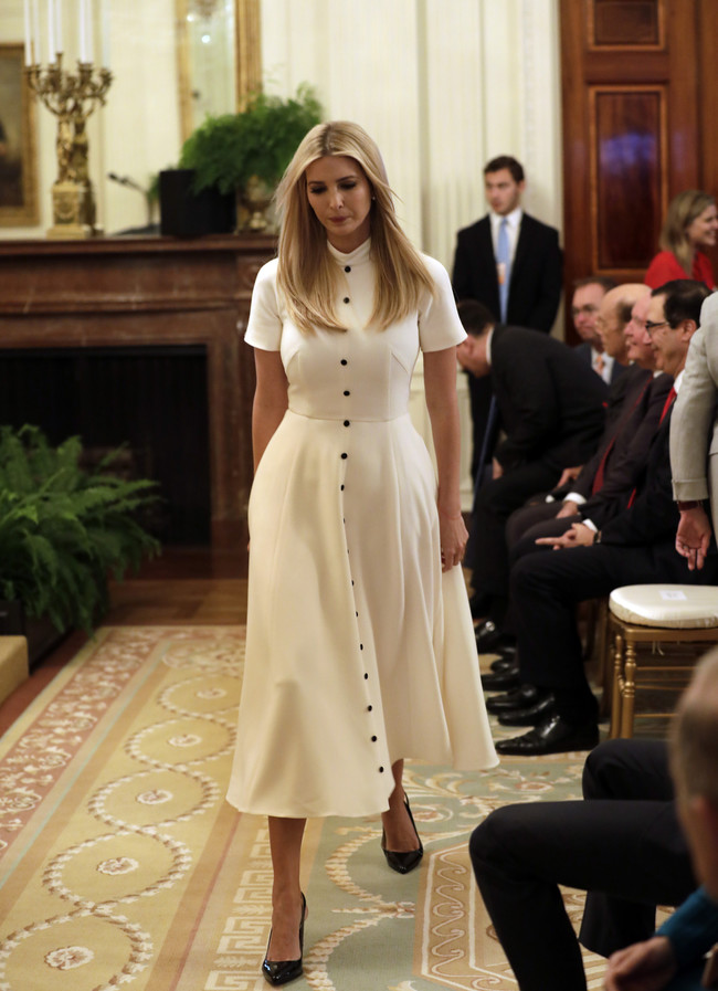 ivanka trump cierra marca