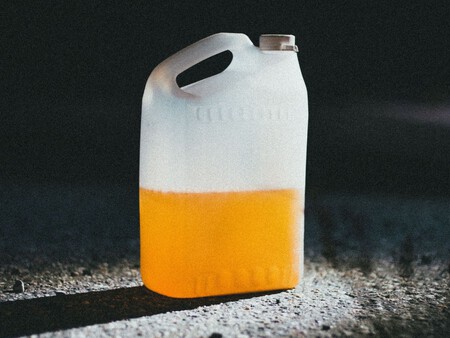 Orgullo mexicano: alumnos de la UNAM transforman aceite de cocina usado en un jabón ecológico
