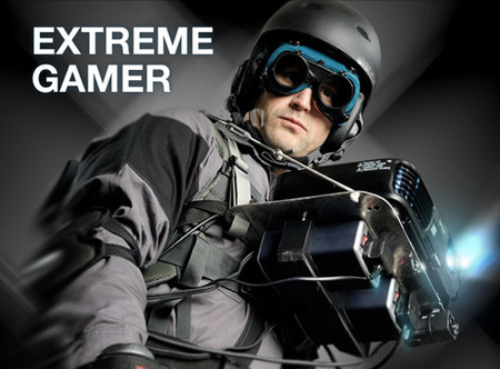 Extreme Gamer y su PlayStation 3 portátil. ¿Alguien tendría valor de salir así?