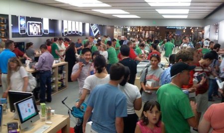 No todas las épocas fueron buenas: Ron Johnson habla de cómo las Genius Bar no funcionaban al principio