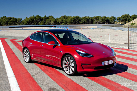 Tesla Model 3 Performance Track Mode