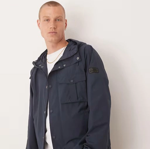 Chaqueta azul marino Ashkirk de Barbour International


