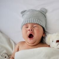 Seis cosas peligrosas que nunca hay que hacer para abrigar al bebé en invierno  