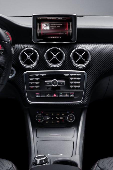 Mercedes-Benz Clase A interior 2