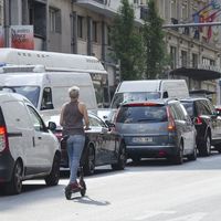 La DGT pone orden con los patinetes eléctricos: habrá multas desde 100 hasta 1.000 euros