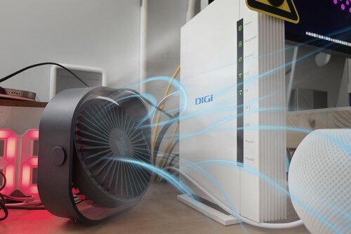 Si tus dispositivos arden en verano, así puedes fabricarles un sistema de refrigeración económico y fácil en pocos pasos 