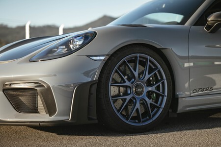 Porsche 718 Cayman GT4 RS Prueba Contacto 15
