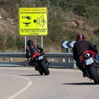 33 kilómetros de radar. El interminable radar más largo de España que se infla a multas "por su seguridad" 