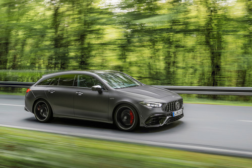Mercedes-AMG CLA 45 4Matic+ Shooting Brake: hasta 421 CV y 270 km/h, ahora con carrocería familiar