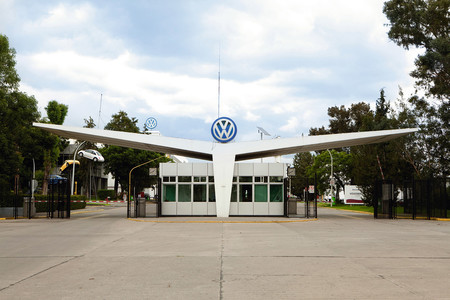 Volkswagen y Audi por fin obtienen luz verde para reanudar operaciones en México, aunque será hasta el 15 de junio