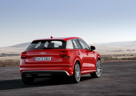 Audi Q2 5