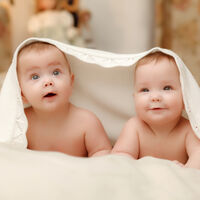 Nombres bonitos para parejas de niños gemelos y mellizos 