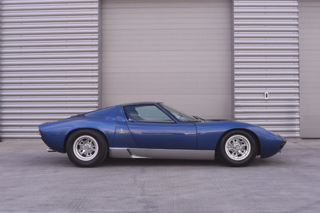 Lamborghini Miura