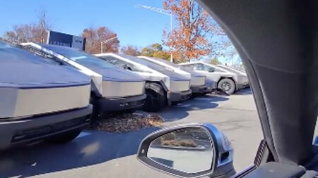 Tesla Centro Comercial 0