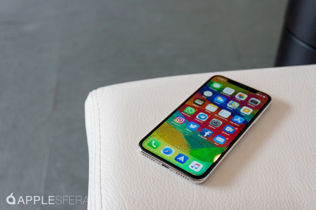 iPhone X