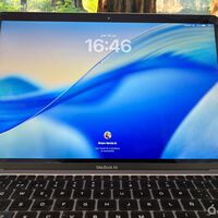 Cada vez que uso macOS Tahoe en mi MacBook, me muero de ganas de instalarlo en mi Mac principal. Sequoia se siente antiguo 