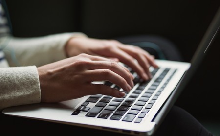 Google afirma que mejorará la frecuencia con la que vemos anuncios utilizando el aprendizaje automático
