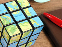 Versión viajera del cubo de Rubik