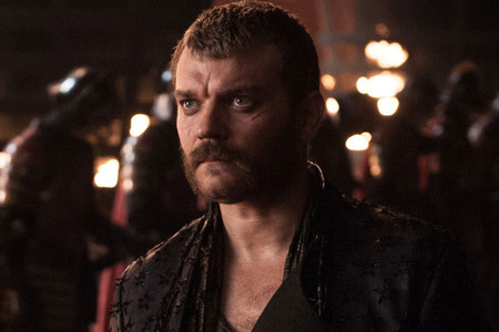 Y en la séptima temporada de Juego de Tronos, Euron Greyjoy se convirtió en un icono de estilo