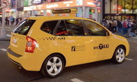 El Kia Carens/Rondo se viste de Taxi de Nueva York