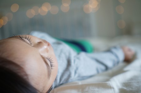 Rutina de sueño en cinco pasos para que tu bebé duerma mejor