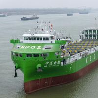 China se ha propuesto desafiar las reglas del transporte marítimo. Acaba de estrenar un megabarco eléctrico de 10.000 toneladas