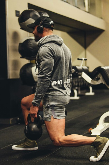 Dan Fahey Entrenador Fisico Combinar Ejercicios Cardiovasculares Con Entrenamiento De Fuerza En Una Sesion Intensiva Y Concentrada Proporciona El Maximo Beneficio En Poco Tiempo