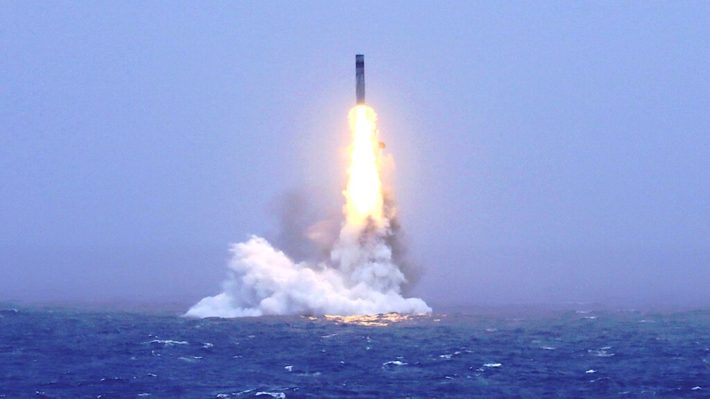 Hay una razón por la que China no dispara misiles nucleares desde su submarino más peligroso. Acaba de romper esa regla