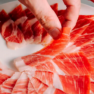 Jamón de cebo ibérico de Jabugo por 35 euros menos, un capricho perfecto para superar la vuelta de vacaciones